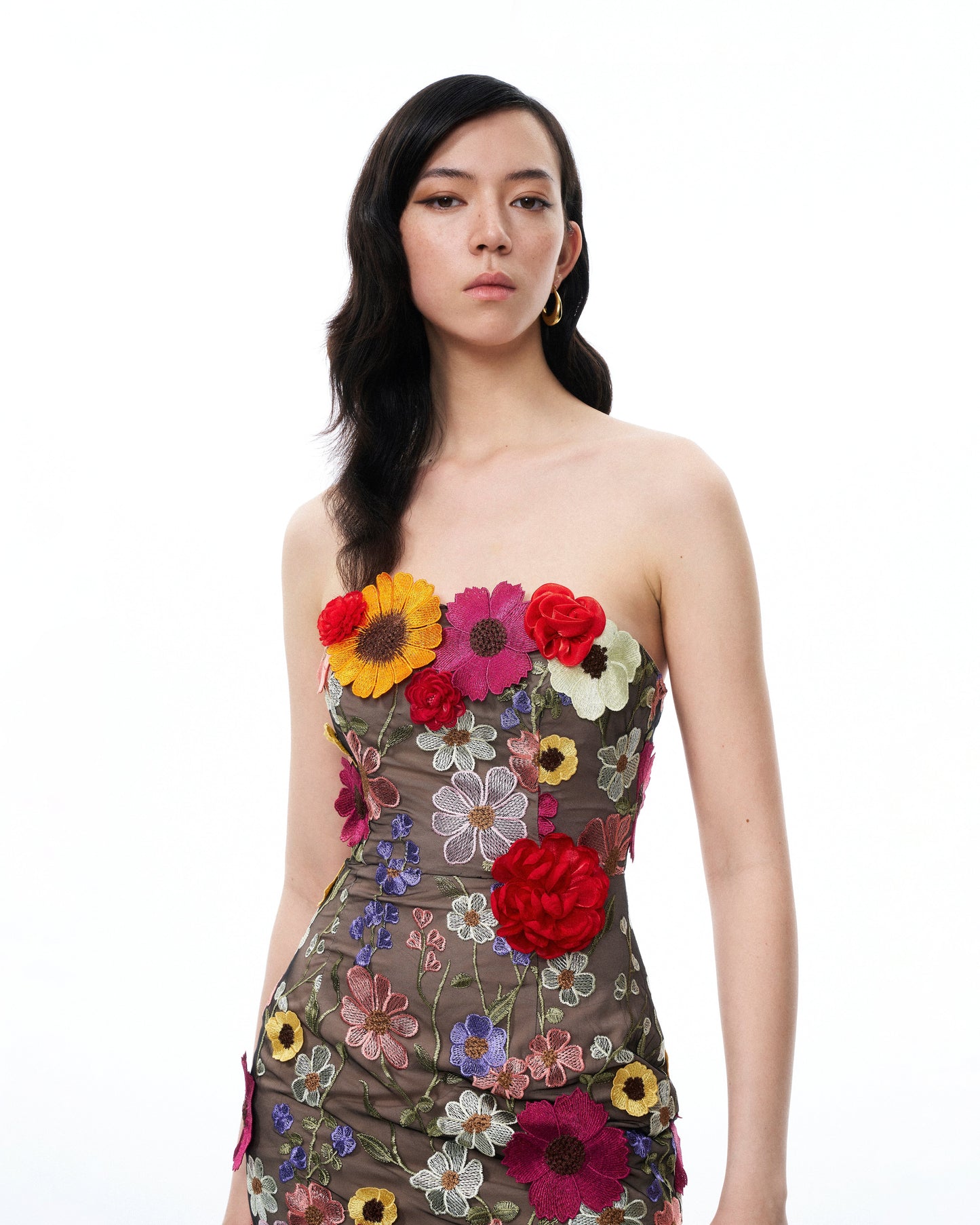 Isolde 3D立體花卉刺繡長洋裝-黑色混色
