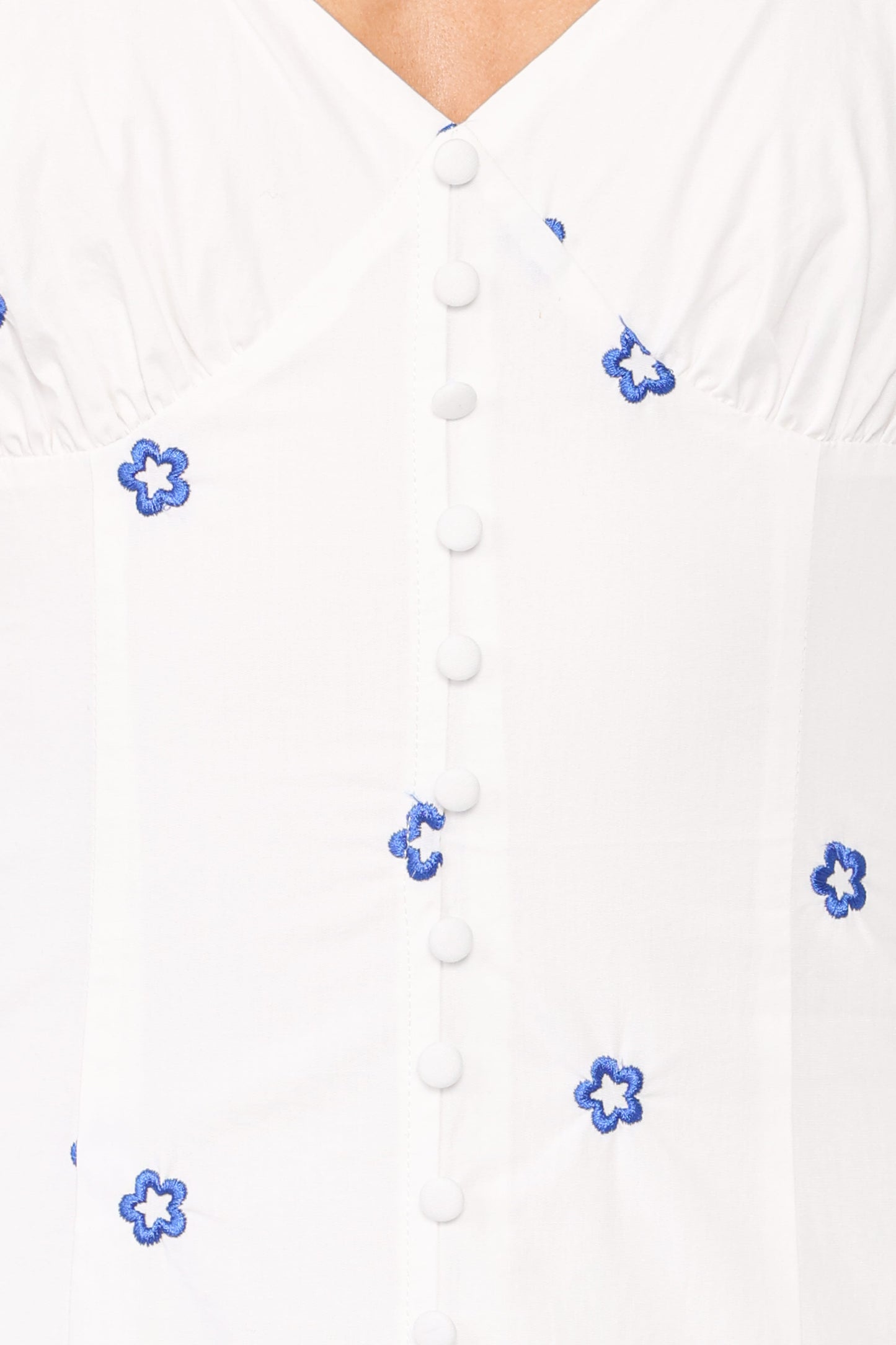 Luellen Embroidered Daisy Midi Dress - White