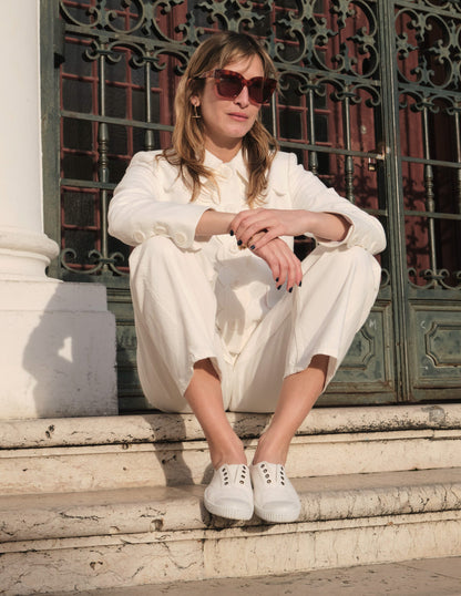 Barrel Leg Jeans-White
