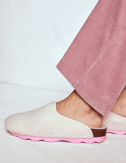Contrast Sole Mule Slippers-Natural