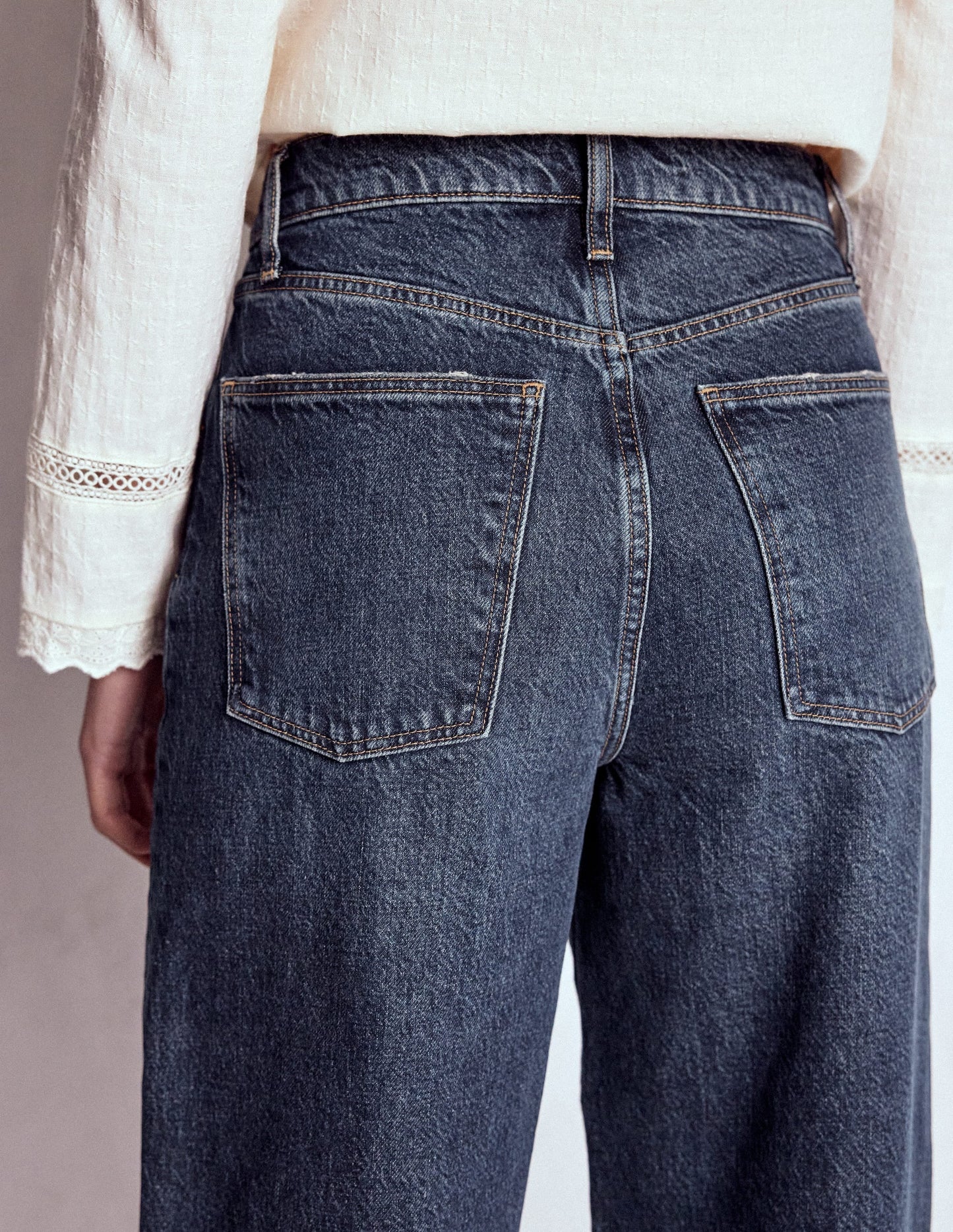 Mid Rise Relaxed Leg Jeans-Dark Vintage