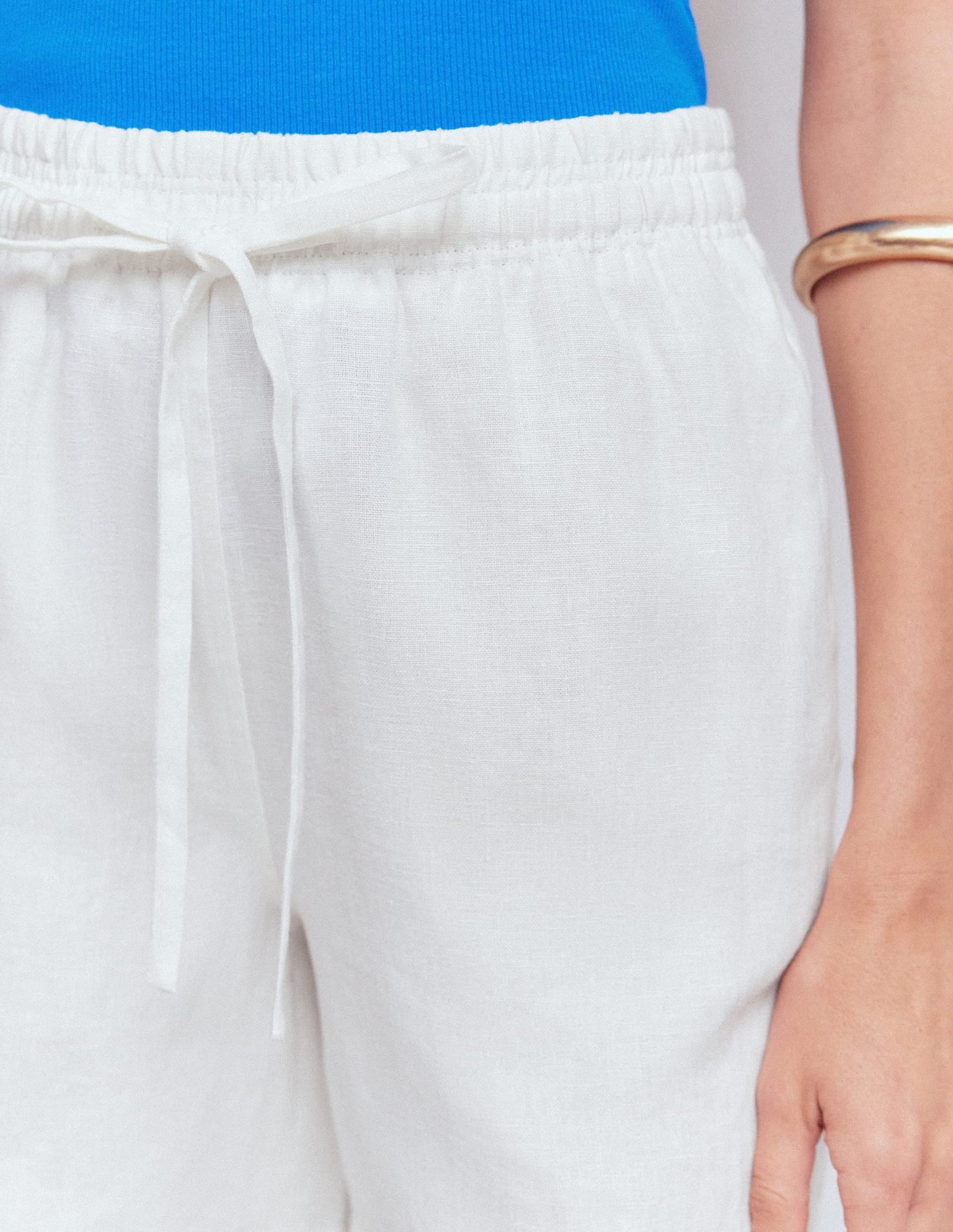Islington Linen Shorts-White