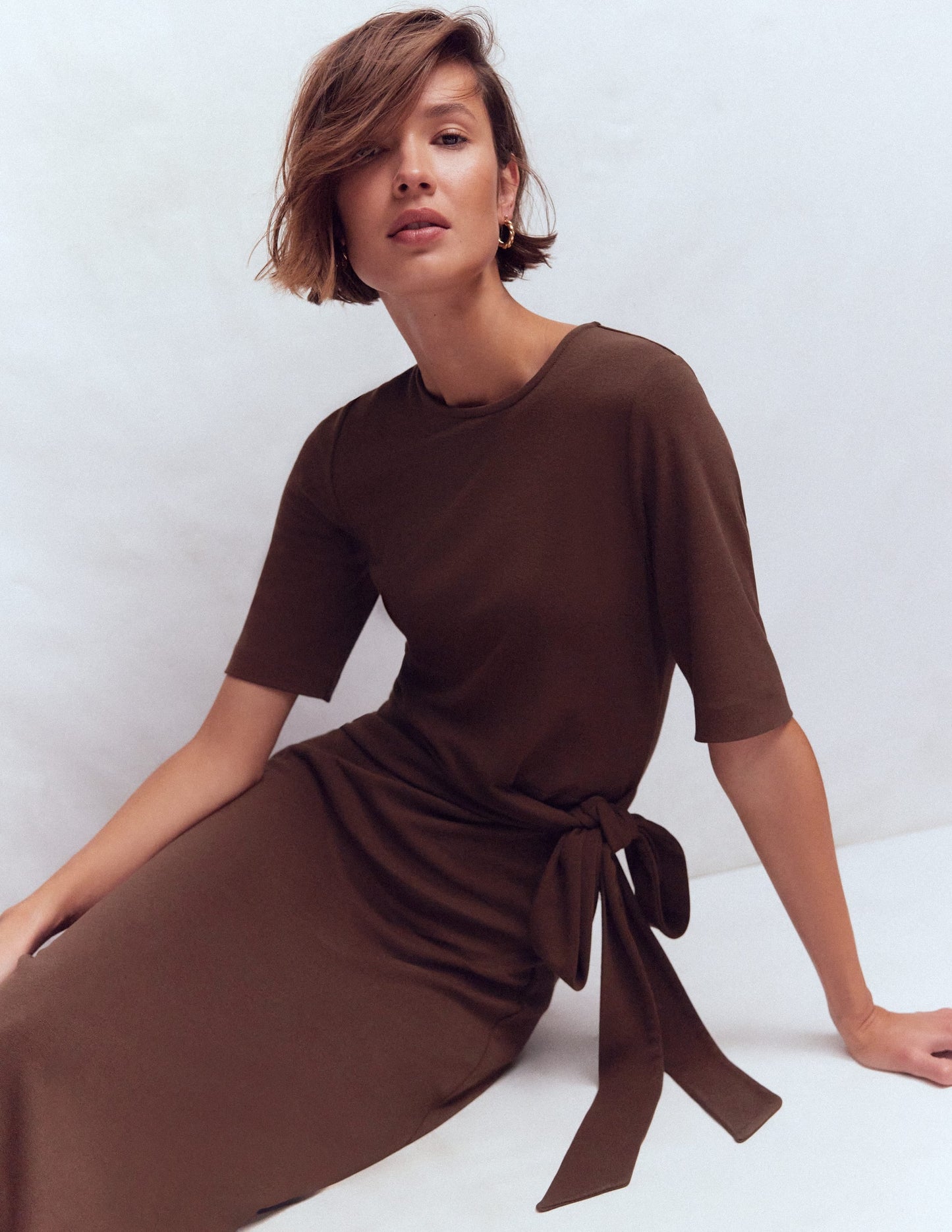 Zinnia Tie Jersey Midi Dress-Espresso