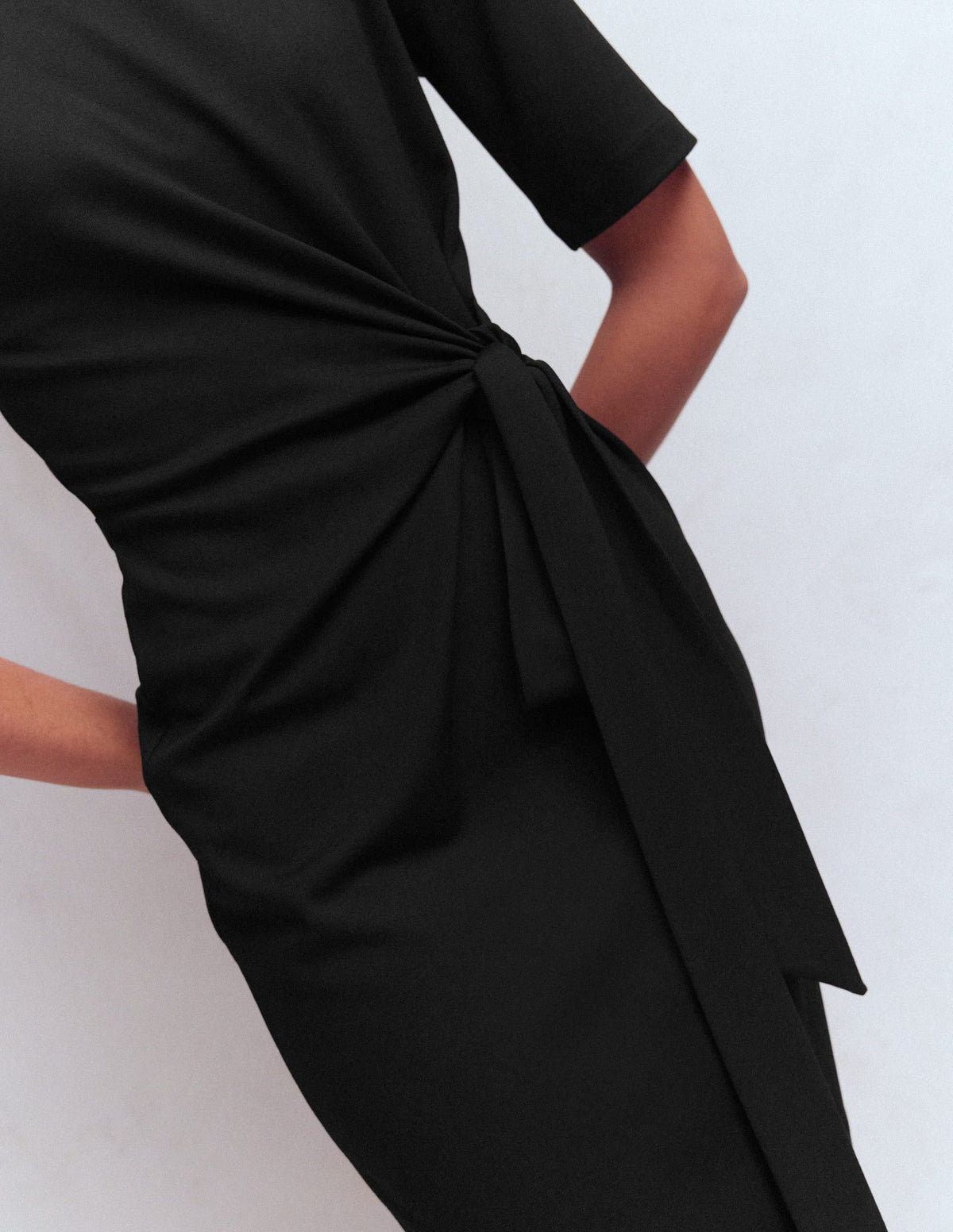 Zinnia Tie Jersey Short Dress-Black