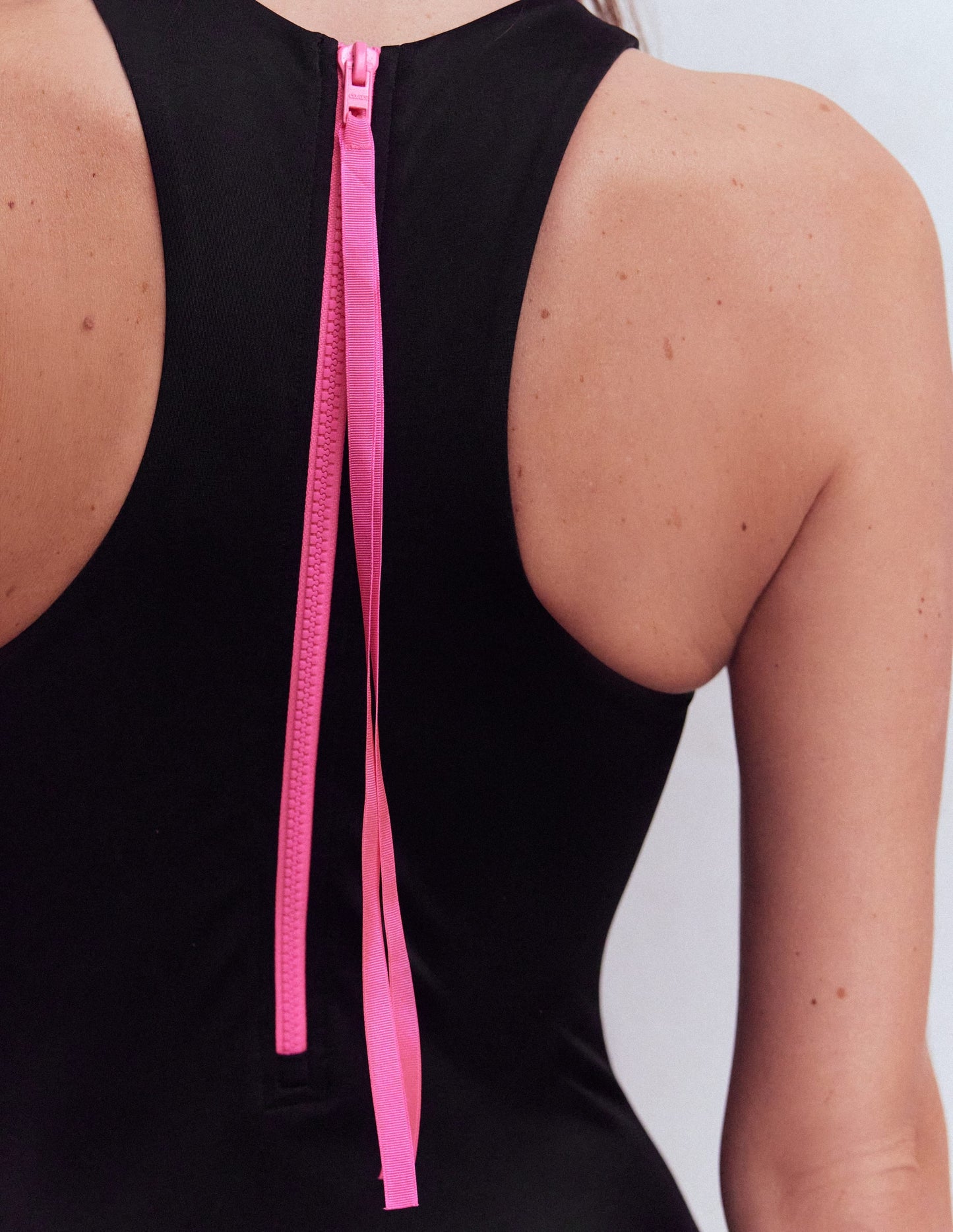 Sporty High Neck Swimsuit-Black
