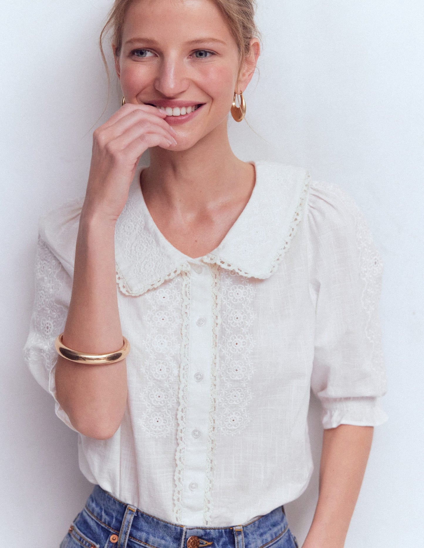 Short Sleeve Pretty Collar Top-White