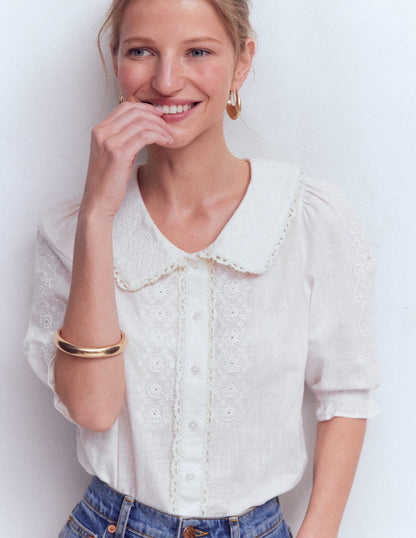 Short Sleeve Pretty Collar Top-White