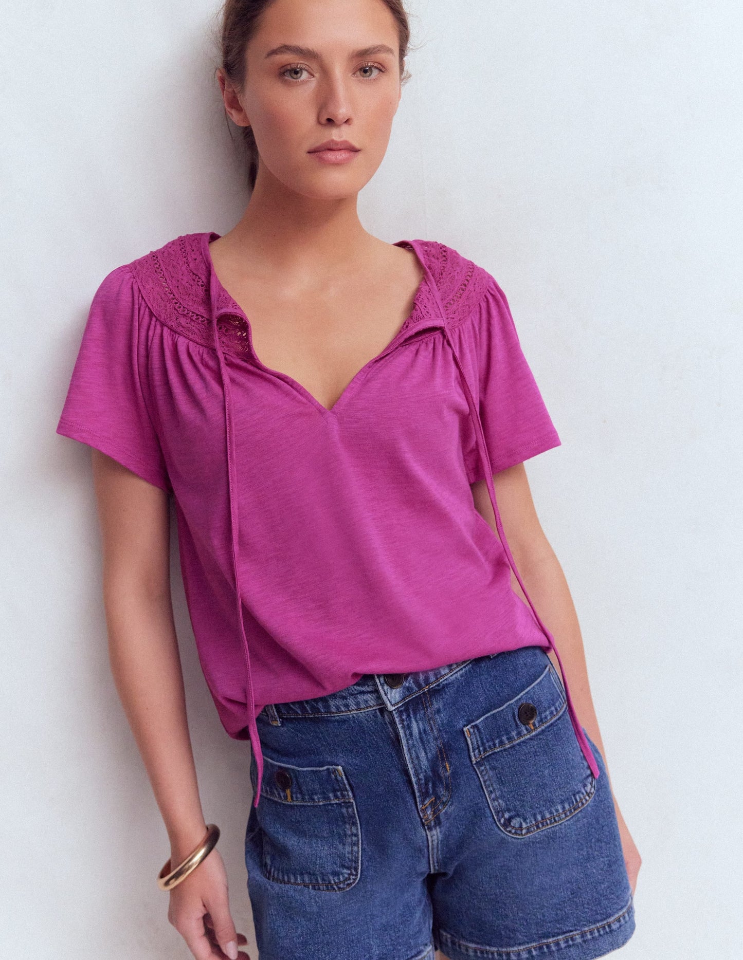 Edi Trim Detail T-shirt-Passion Flower