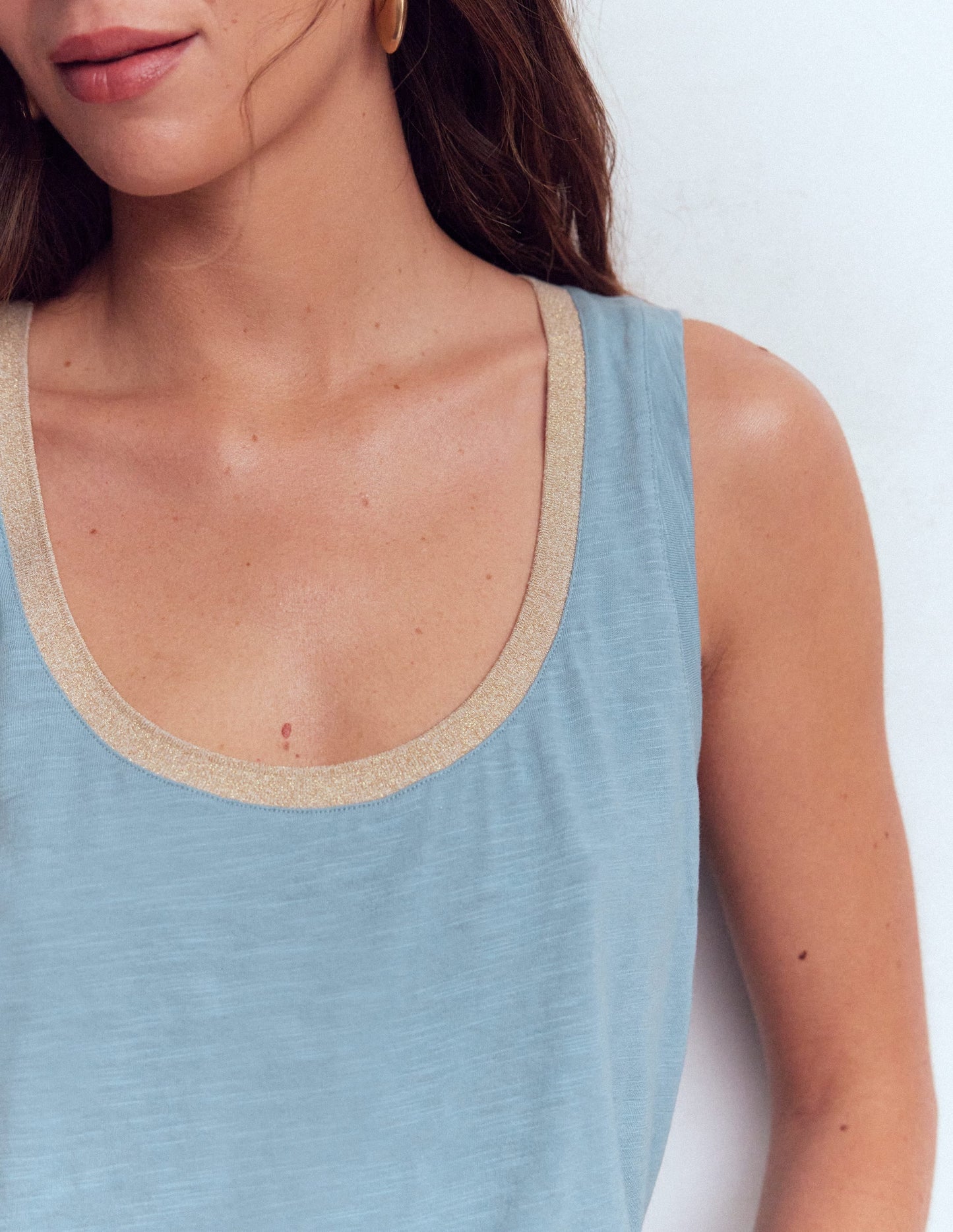 Metallic Trim Scoop Neck Vest-French Blue
