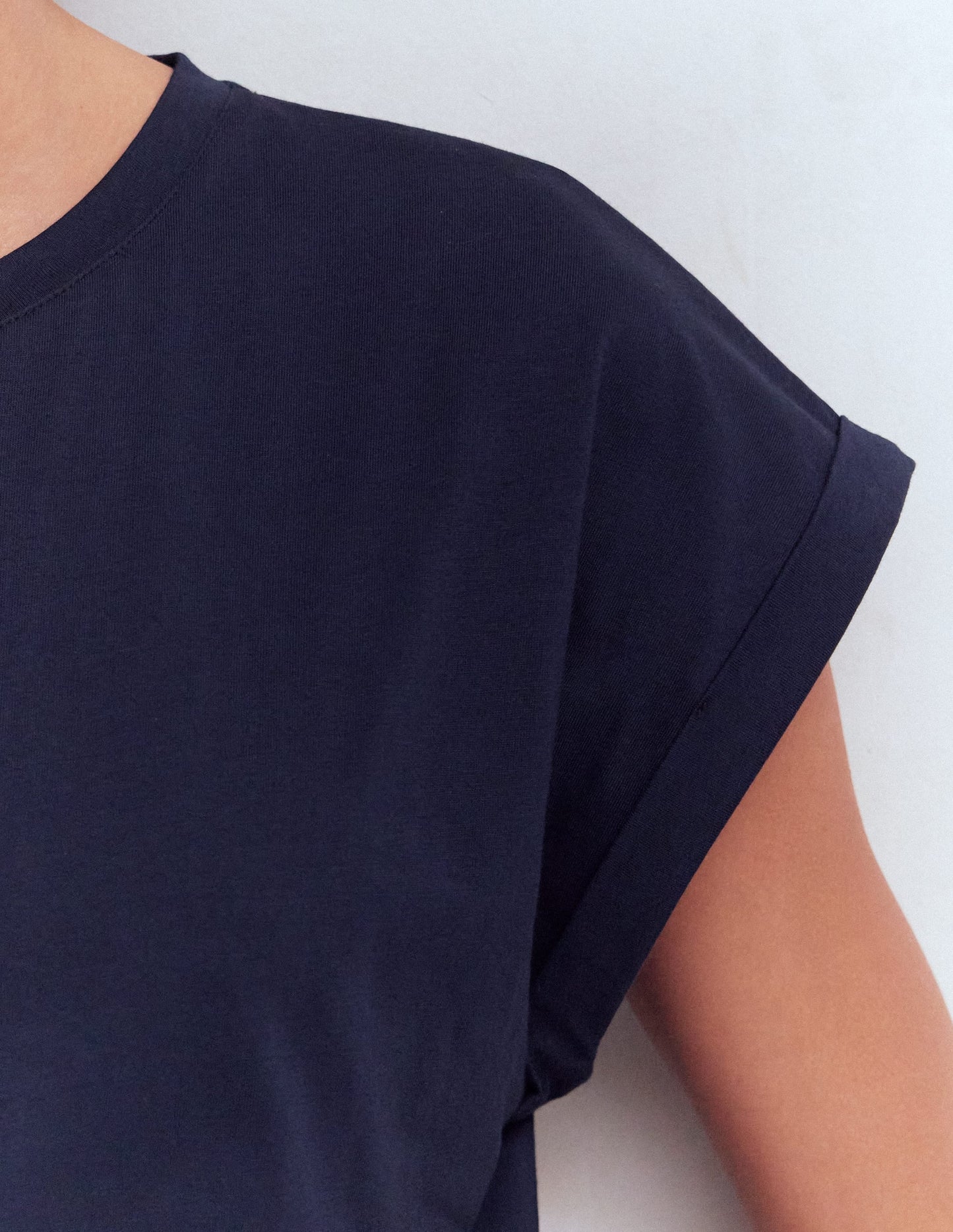 Turn Back T-shirt-Navy
