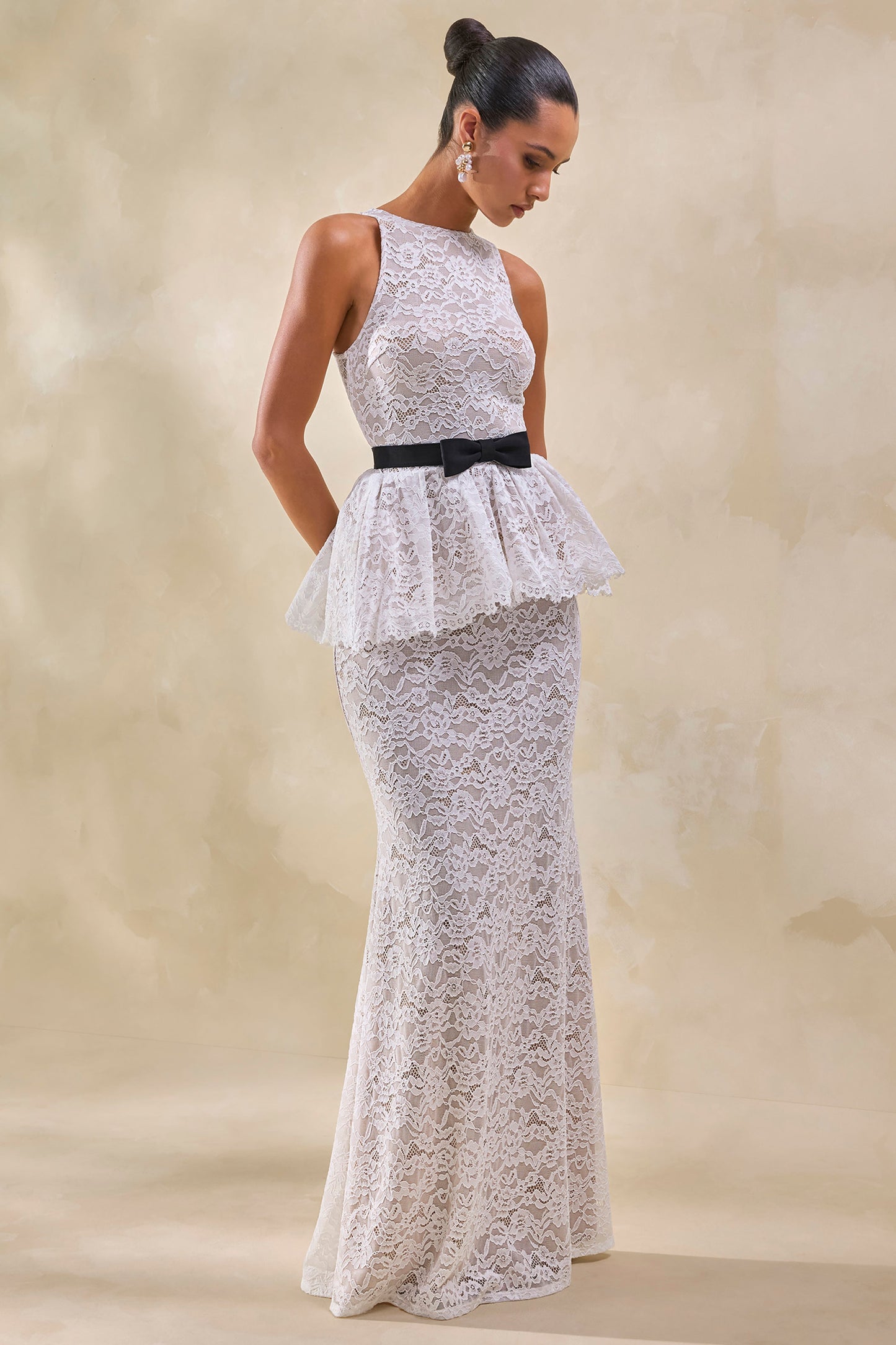 Malisse | White Lace Round-Neck Top With Belt-Detail
