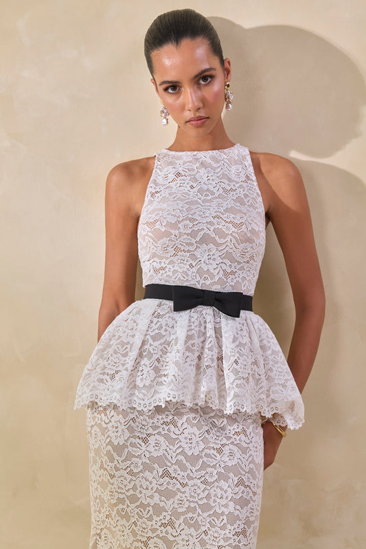 Malisse | White Lace Round-Neck Top With Belt-Detail