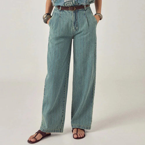 Maison Hotel Lucky Pant