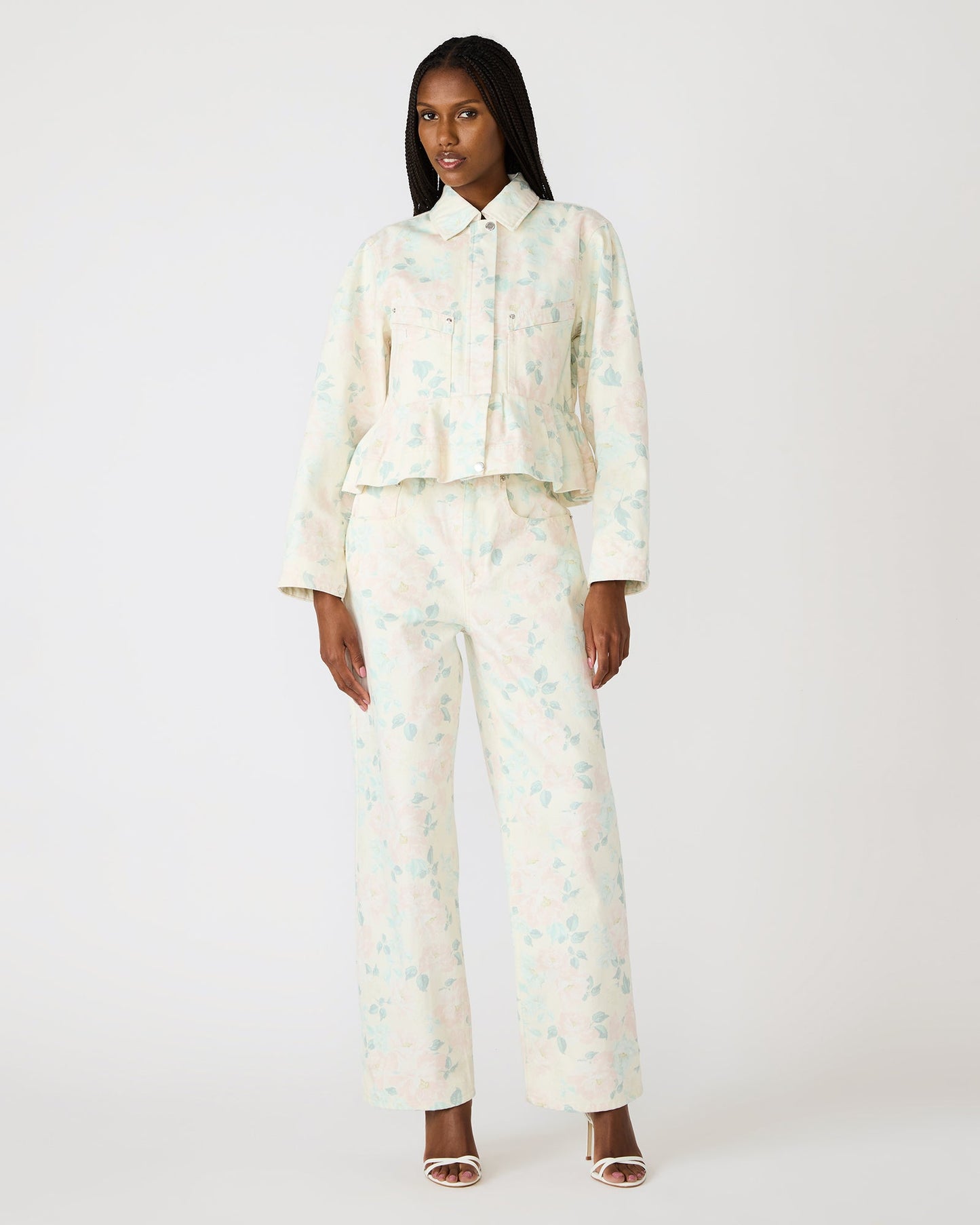 SLOAN FLORAL JACKET PEACH BEIGE